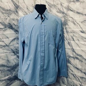 Dockers Blue Dress Shirt with Button-Down Collar and Long Sleeves